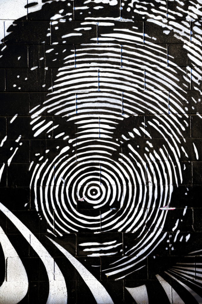 El arte callejero invita a la reflexión en Denver. Foto: Emma Lozano